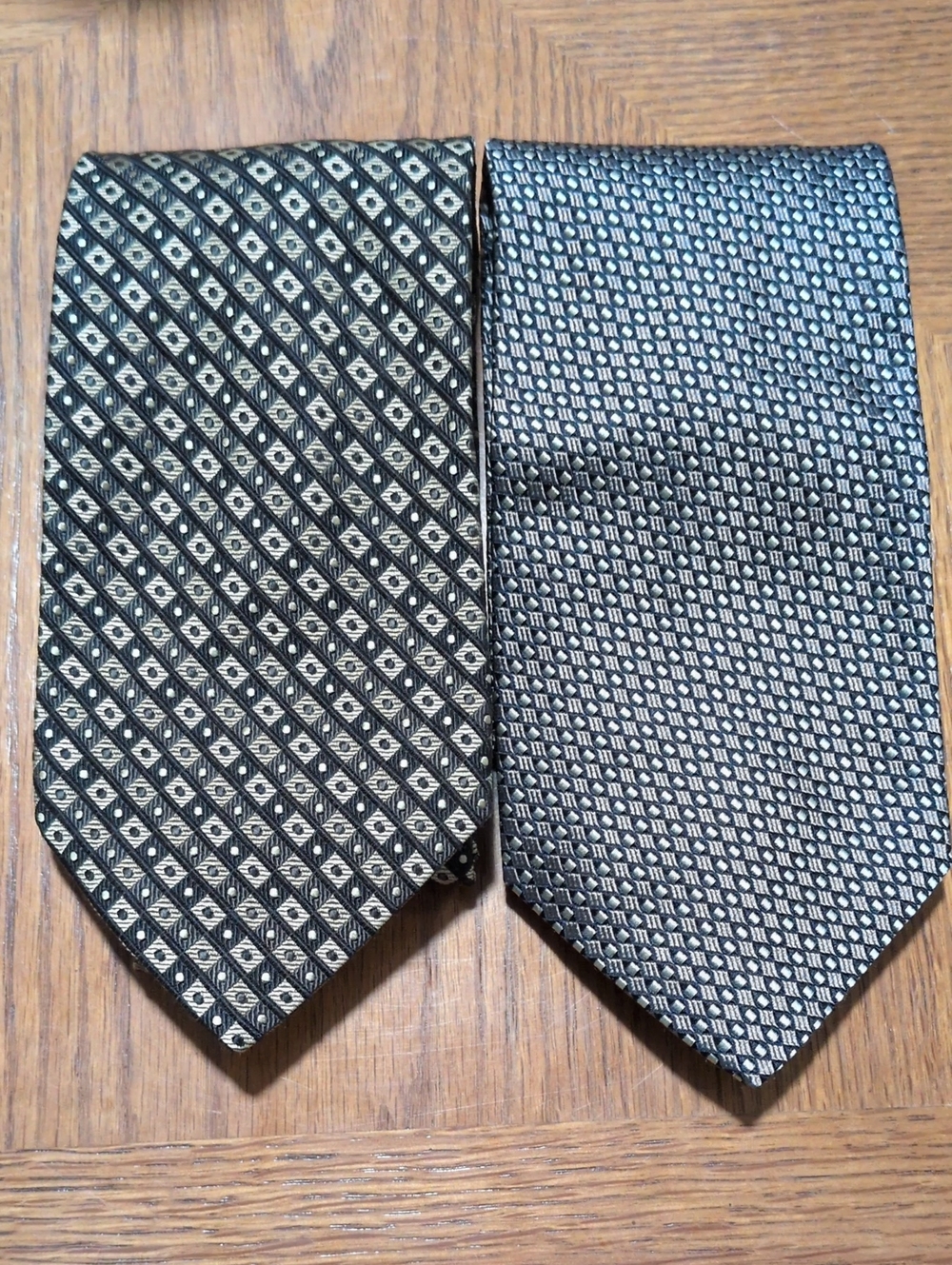 Robert Talbot Best In Class Parisian Hand Sewn Silk Ties Set of 2 Made in USA